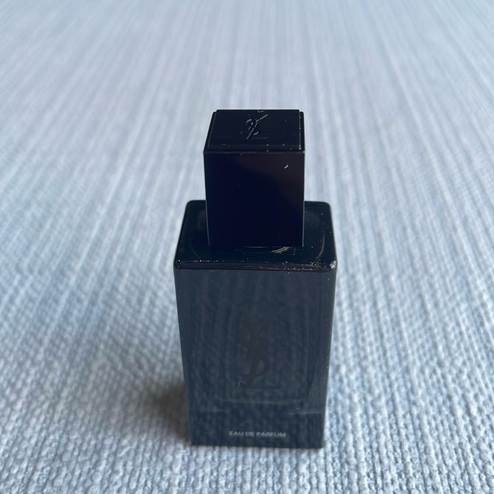 Yves Saint Laurent MYSLF collectible miniature - Picture 3 of 8